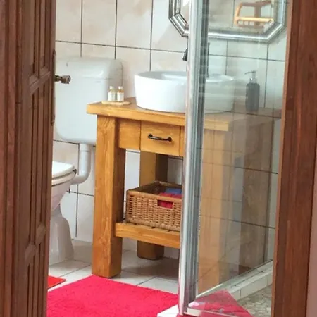Guest house Apartments For Rent Near Budapest *