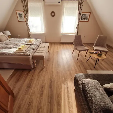 Apartments For Rent Near Budapest Guest house *