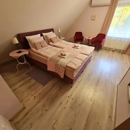 Apartments For Rent Near Budapest Guest house Etyek