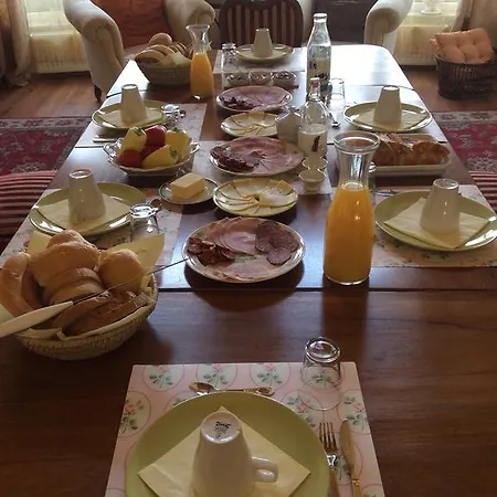 For Rent Near Budapest Konukevi