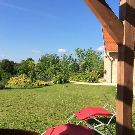 For Rent Near Budapest Vendégház 4*