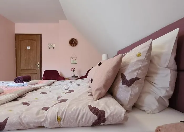 게스트하우스 For Rent Near Budapest